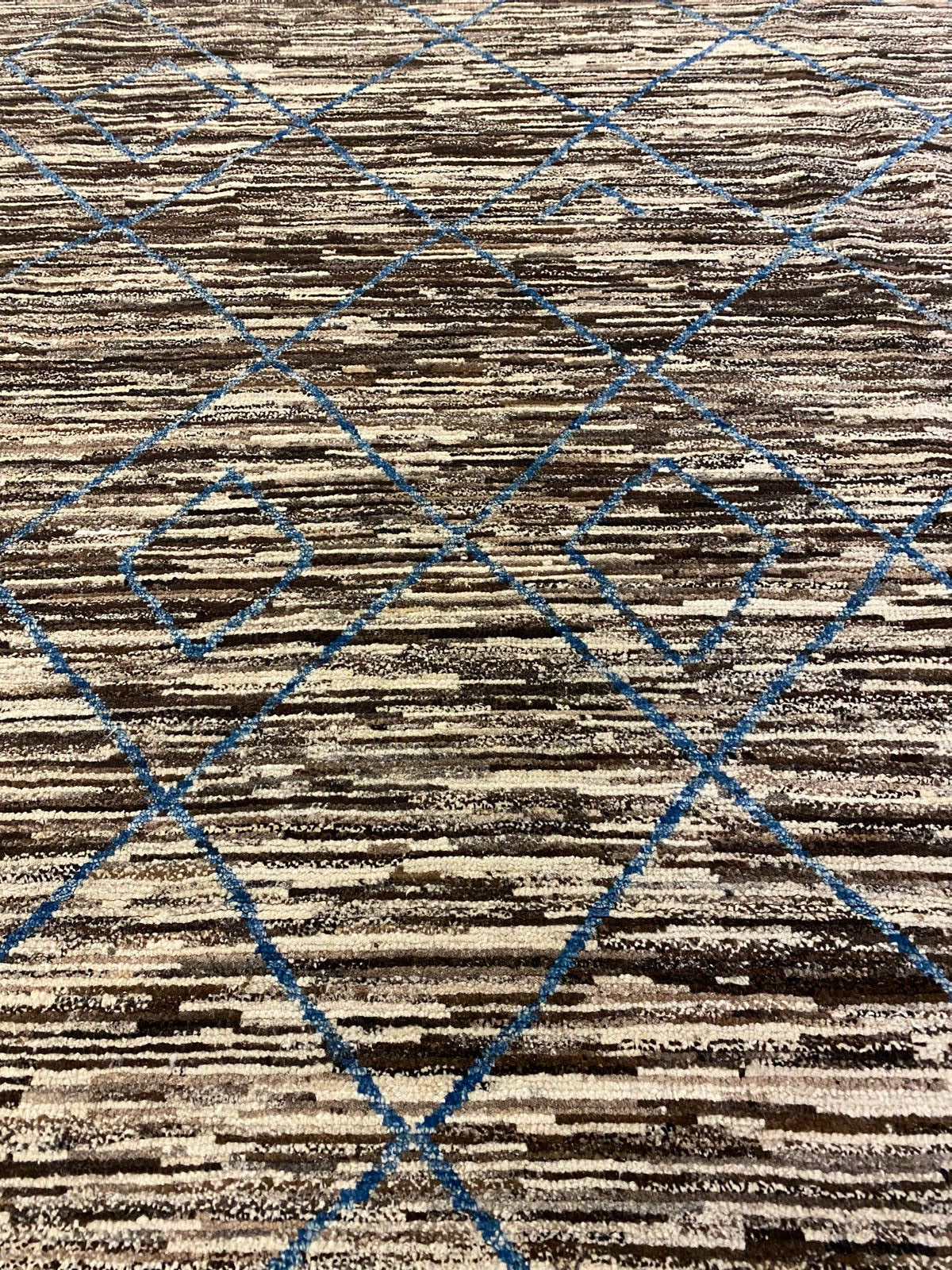 8x10 Brown and Blue Modern Contemporary Rug