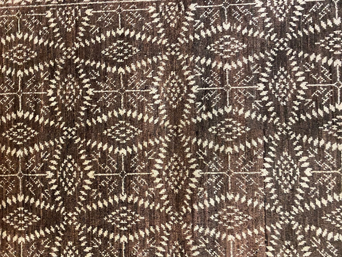 4x6 Brown and Ivory Modern Contemporary Rug
