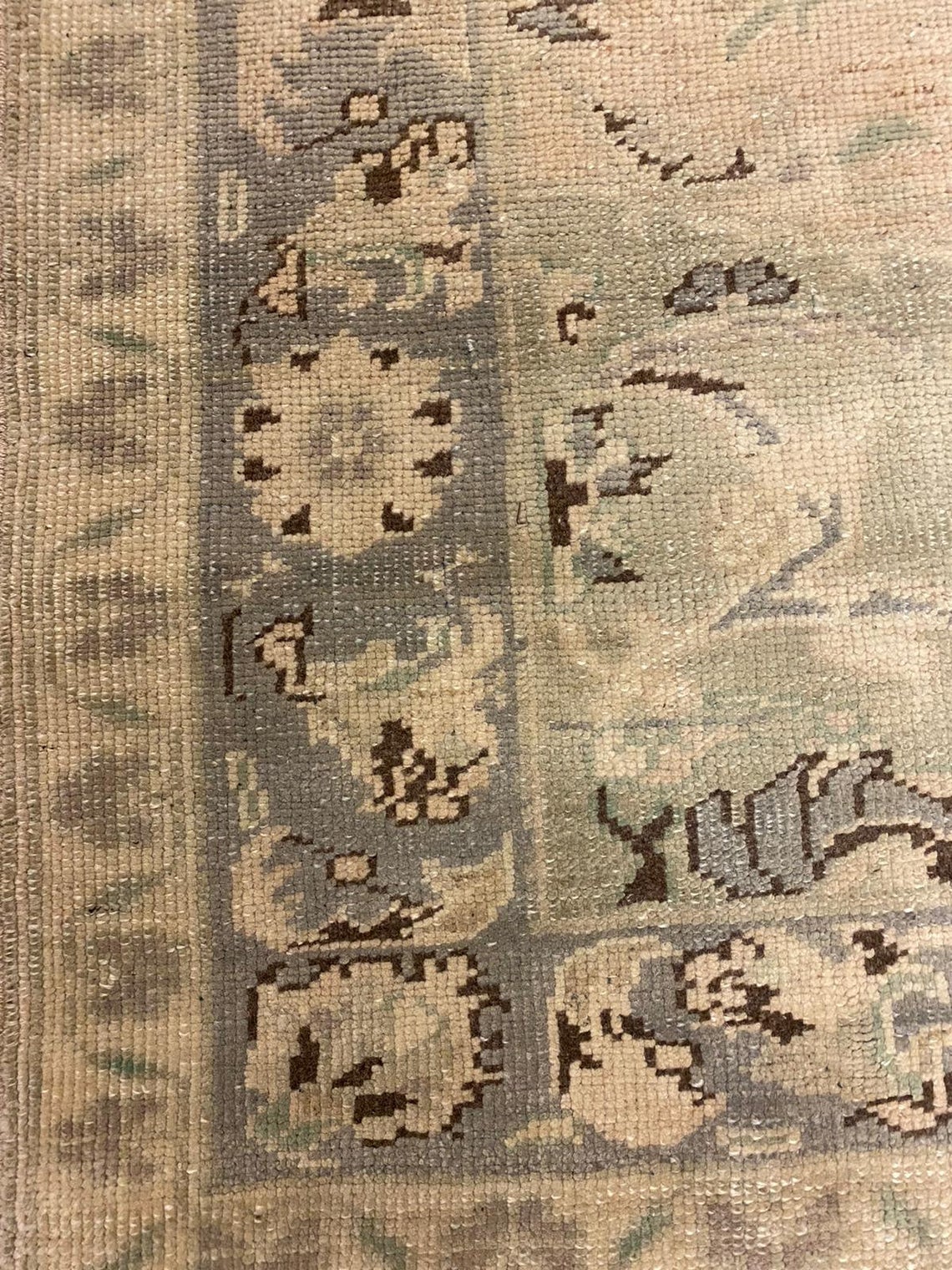 5x8 Beige and Gray Turkish Tribal Rug