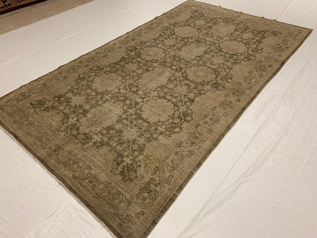 5x10 Gray and Beige Turkish Oushak Rug