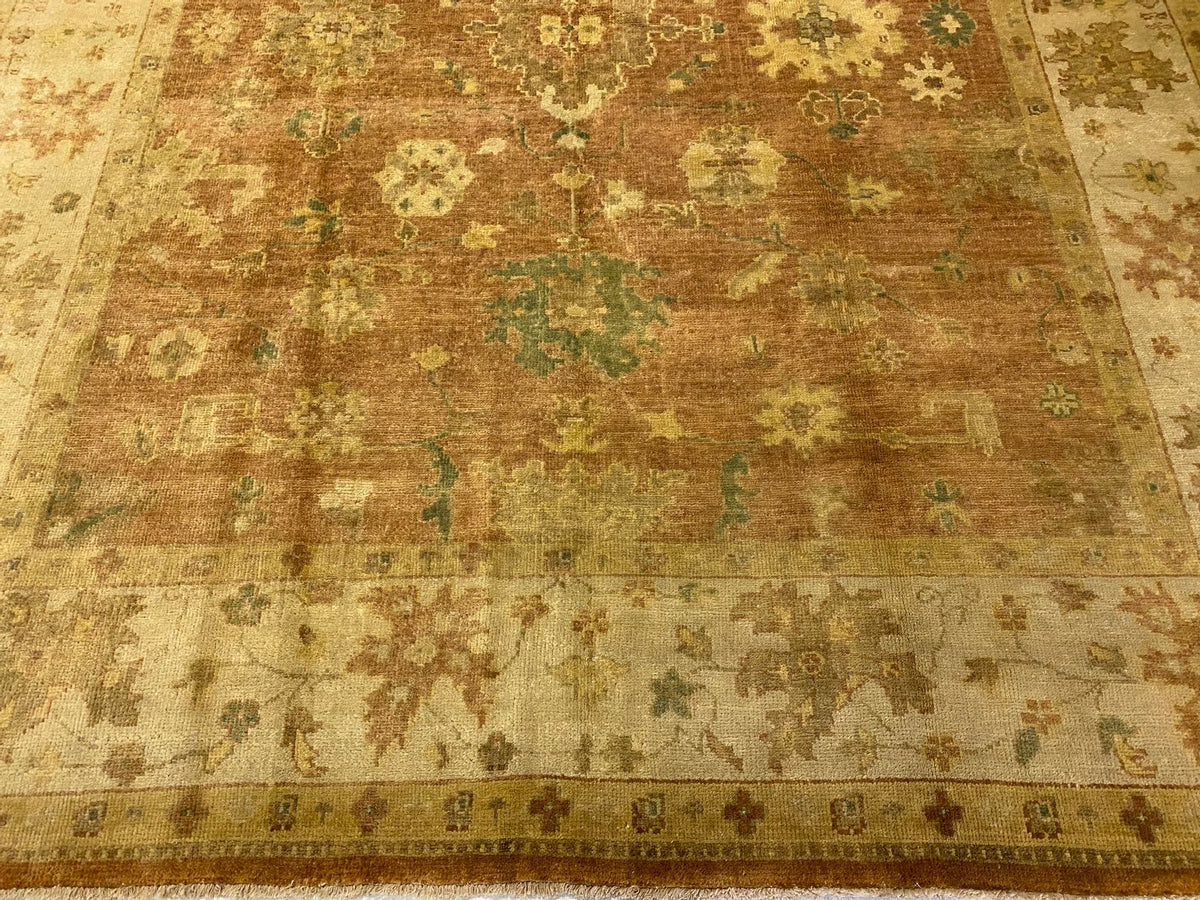 8x10 Brown and Ivory Turkish Oushak Rug