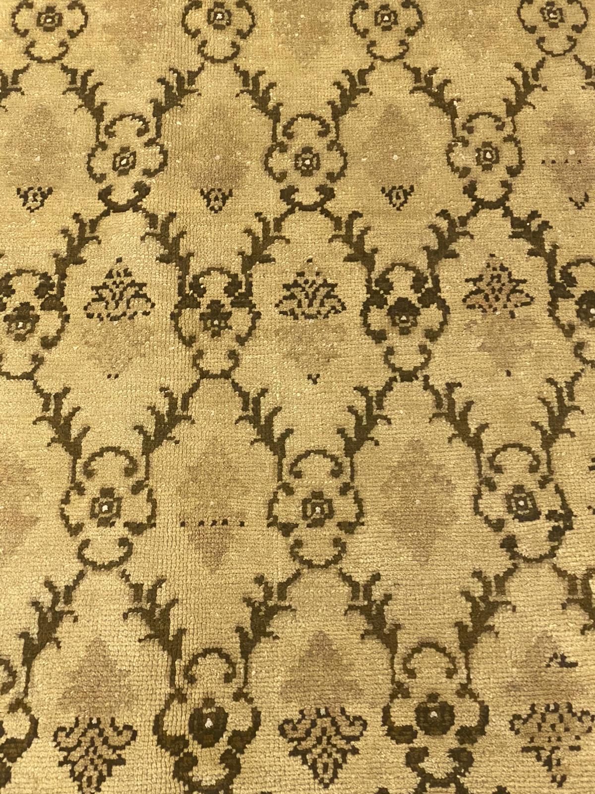 6x8 Ivory and Green Turkish Tribal Rug