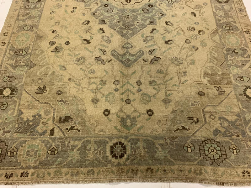 6x11 Ivory and Gray Turkish Tribal Rug