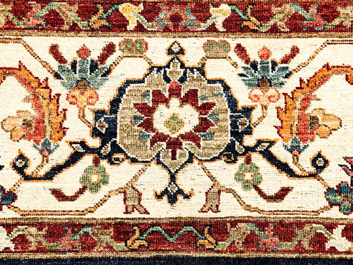 9x12 Navy and Beige Traditional Rug