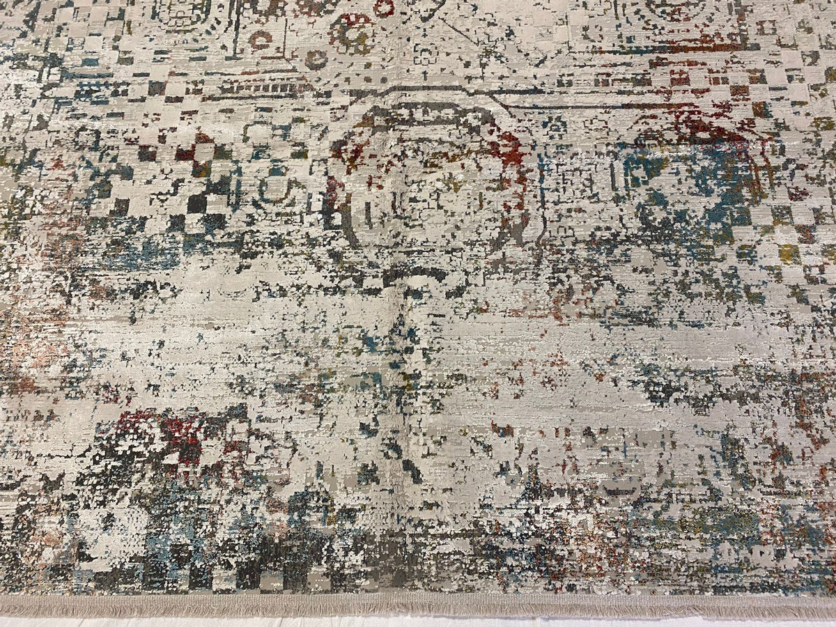 6x10 White and Multicolor Turkish Antep Rug