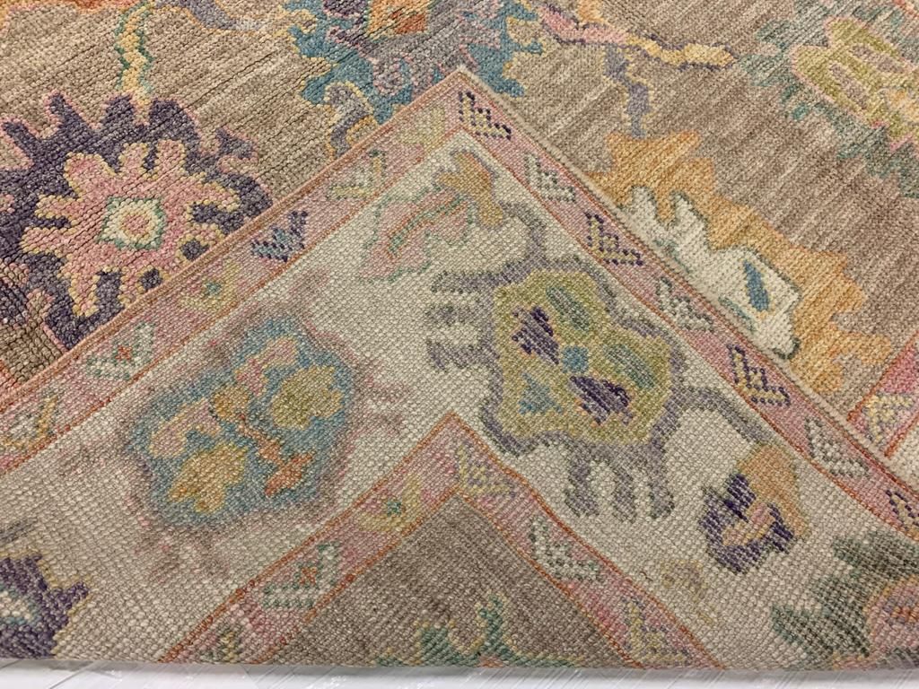 5x7 Brown and Ivory Turkish Oushak Rug