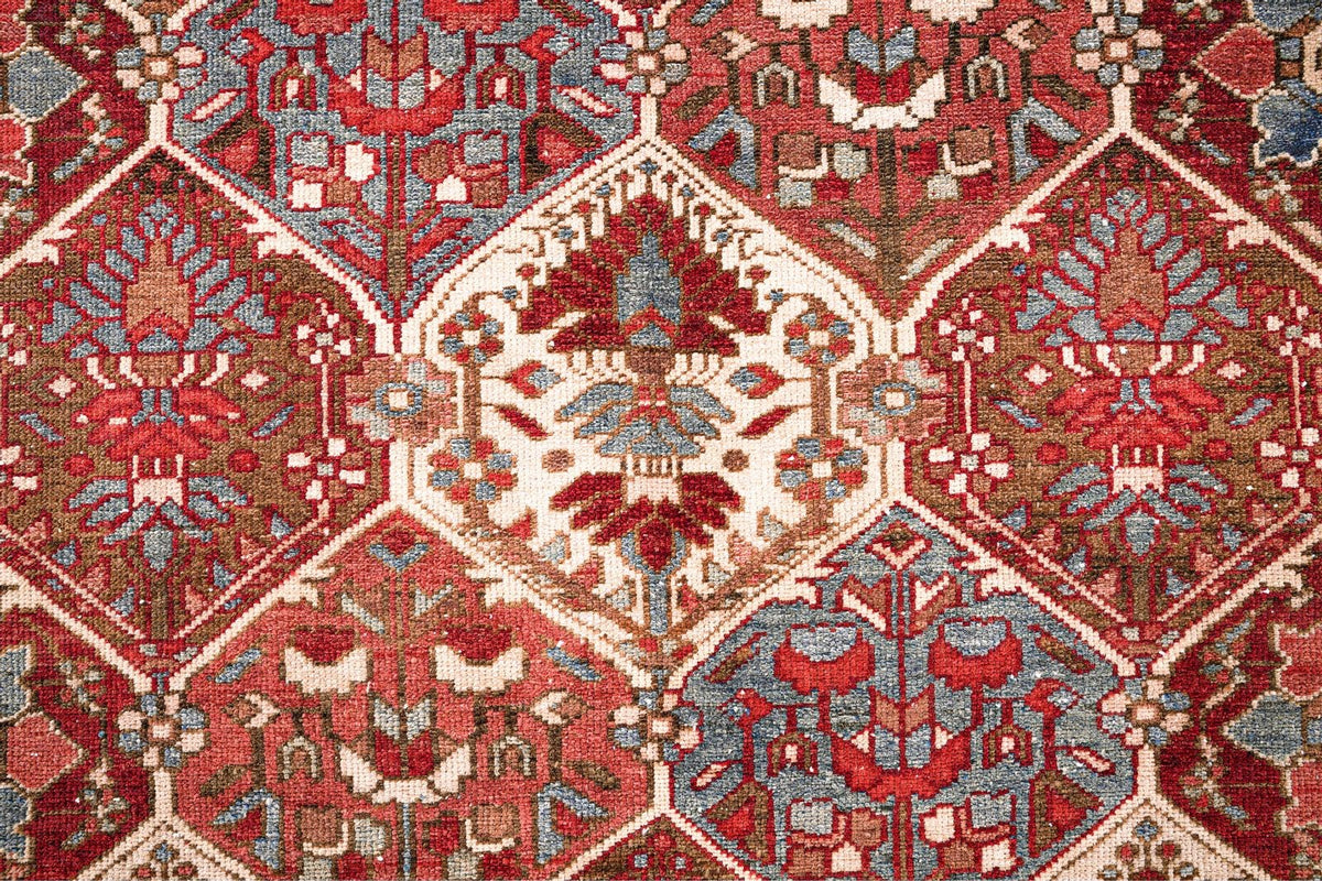 5x7 Red and Beige Persian Rug