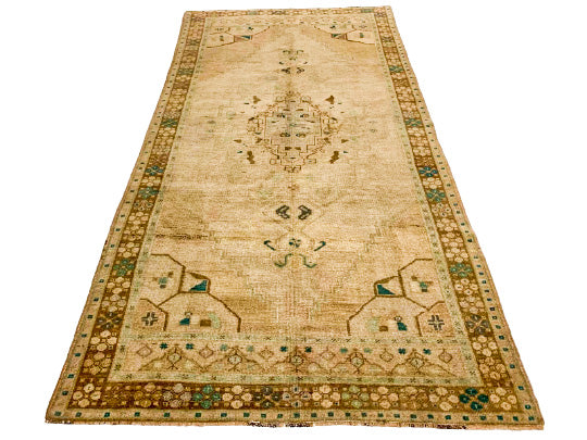 5x9 Ivory and Brown Turkish Tribal Rug