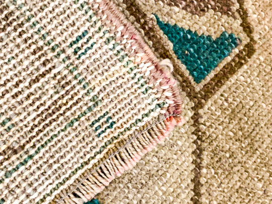 5x9 Ivory and Brown Turkish Tribal Rug