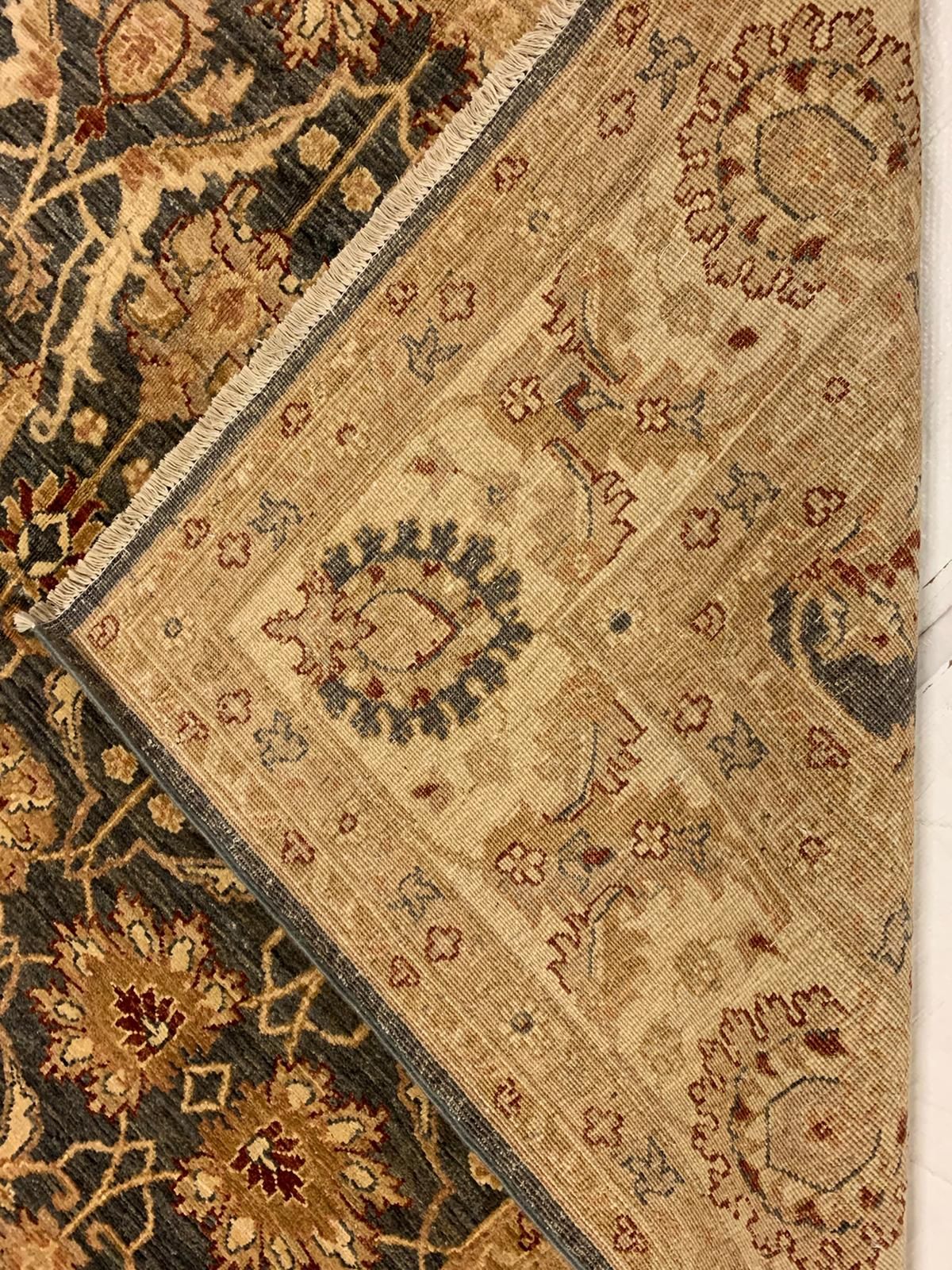 6x9 Gray and Ivory Turkish Oushak Rug