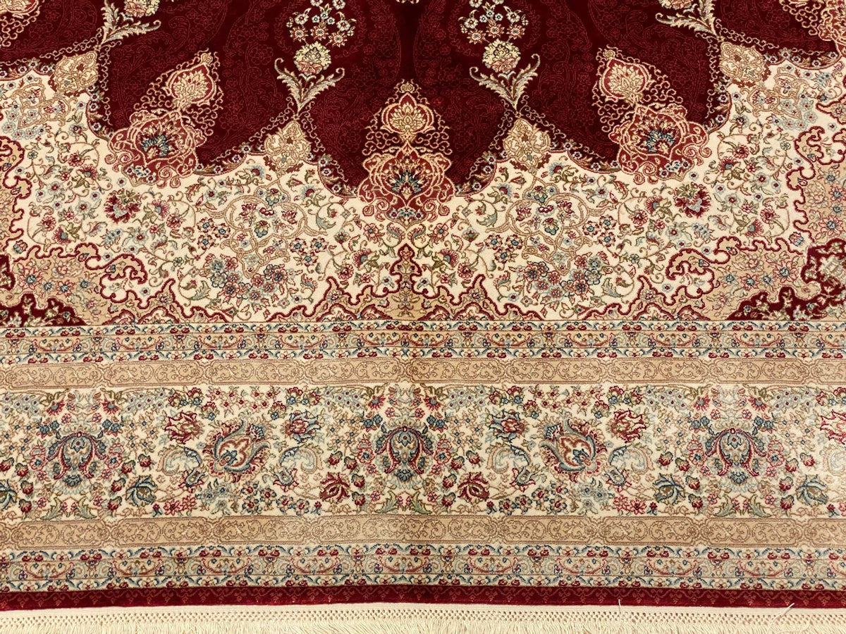 5x8 Red and Ivory Turkish Antep Rug