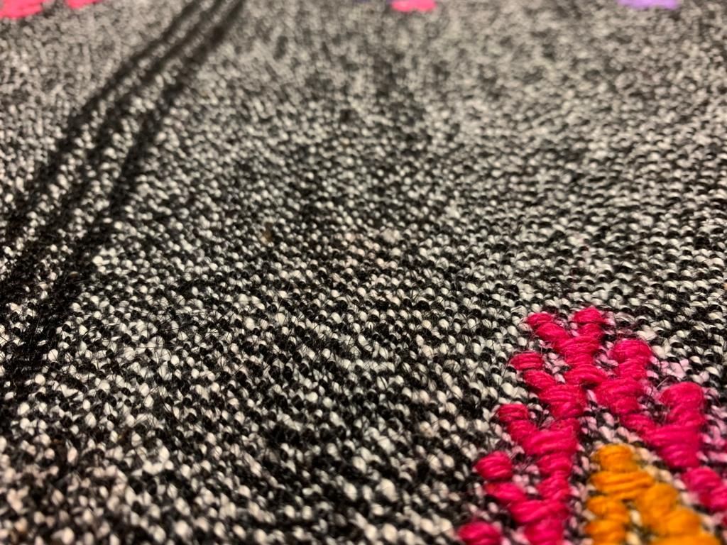 8x11 Off White and Off White Turkish Tribal Rug