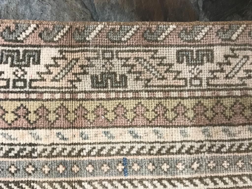 5x8 Pink and Ivory Turkish Tribal Rug