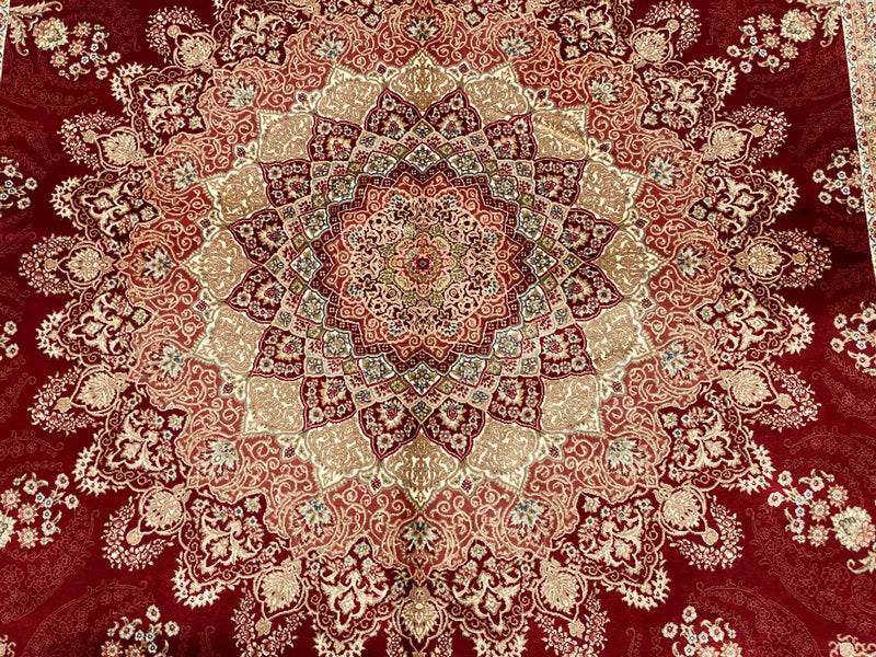 5x8 Red and Off-White Turkish Antep Rug