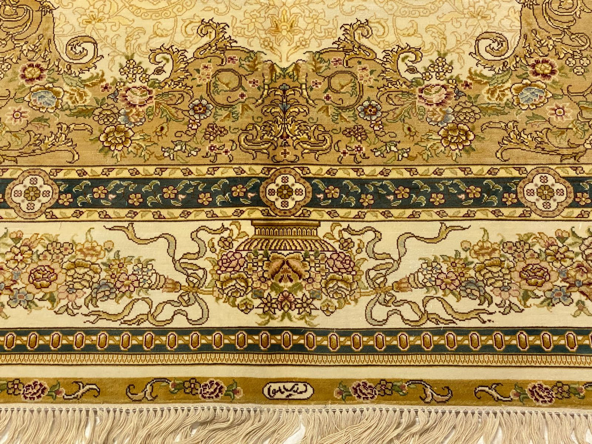 6x8 Ivory and Beige Turkish Silk Rug