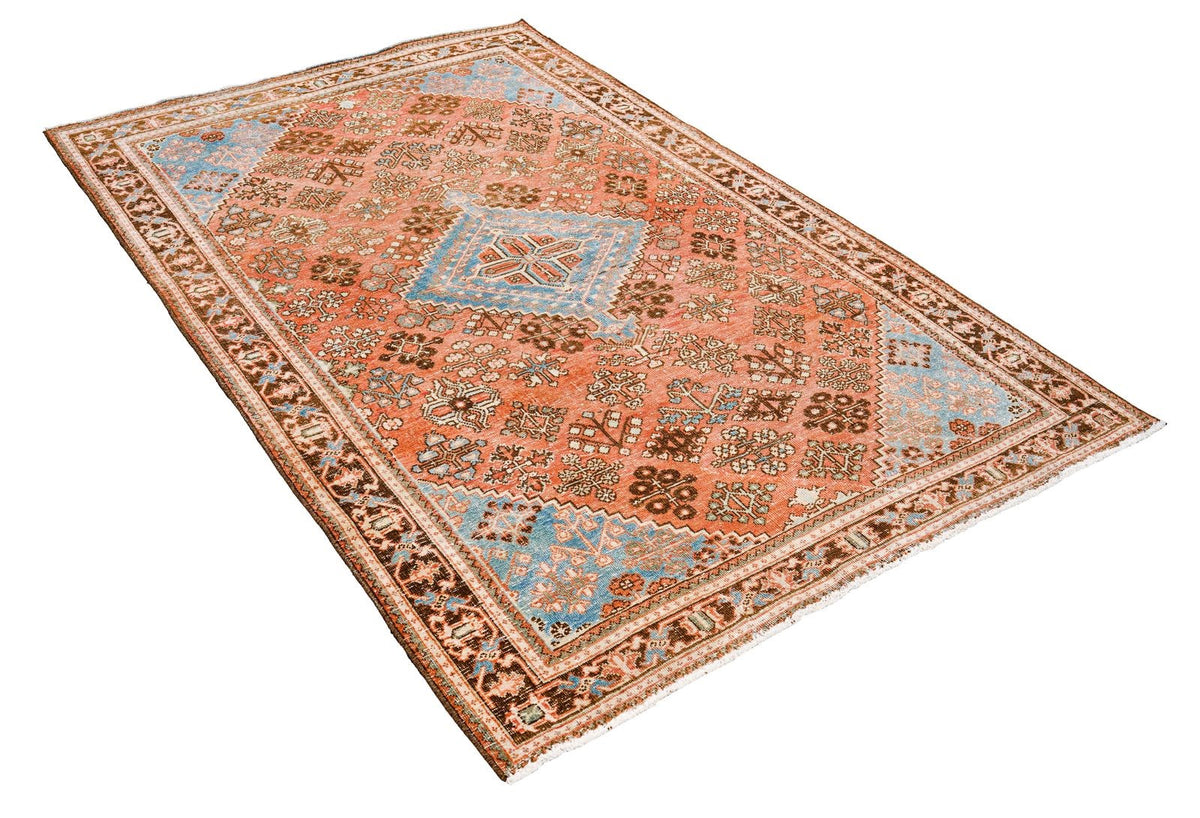 4x6 Beige and Pink Persian Rug