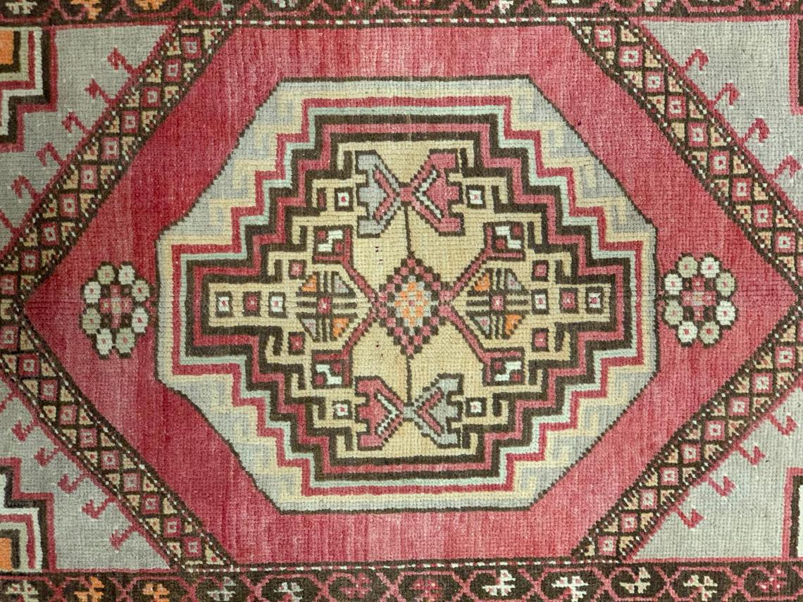 4x6 Red and Beige Turkish Tribal Rug