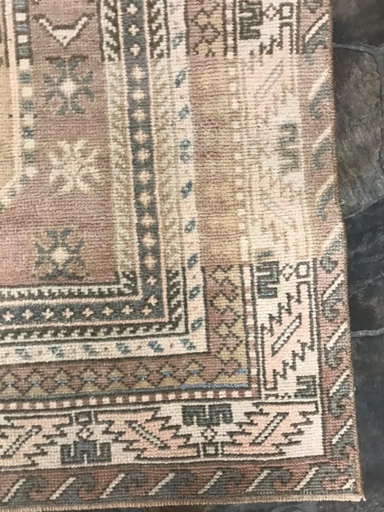 5x8 Pink and Ivory Turkish Tribal Rug