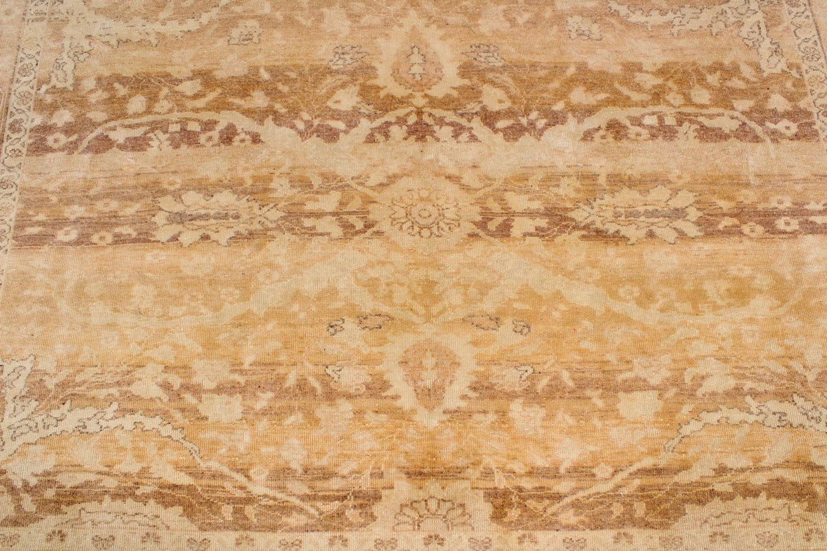 8x10 Brown and Red Turkish Traditional Rug