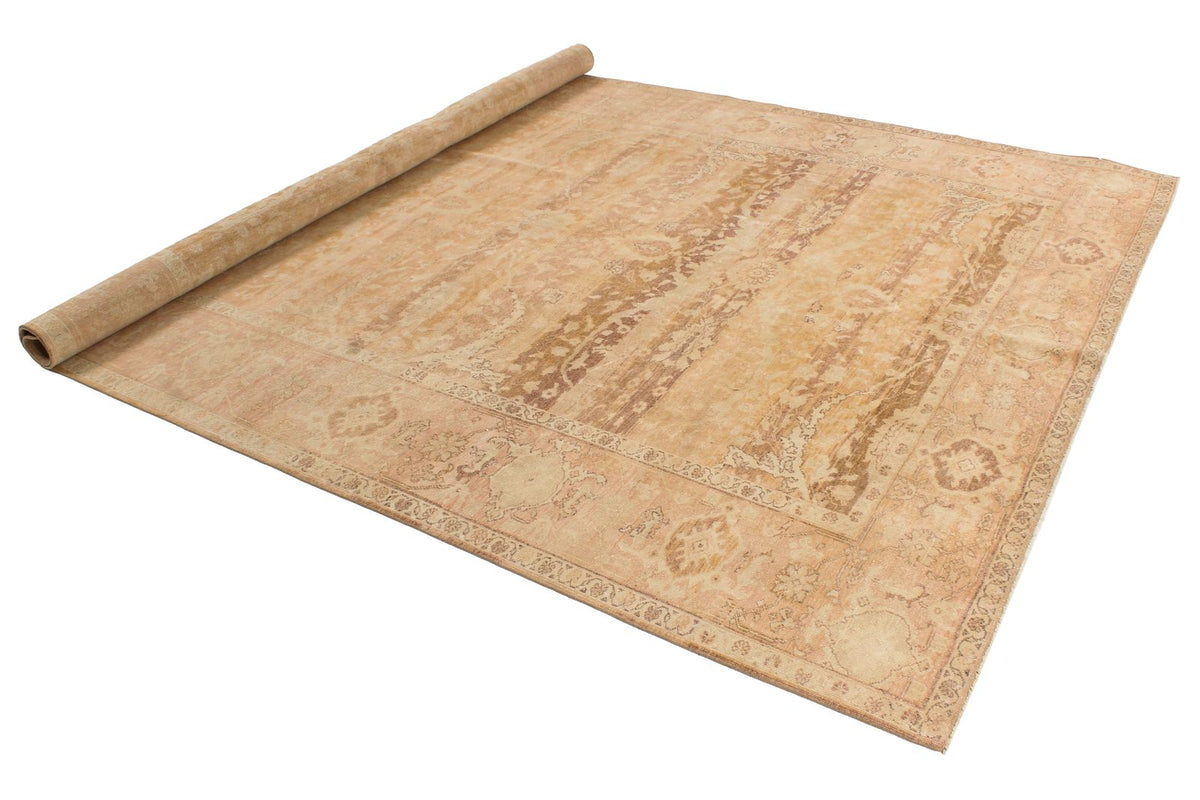 8x10 Brown and Red Turkish Traditional Rug