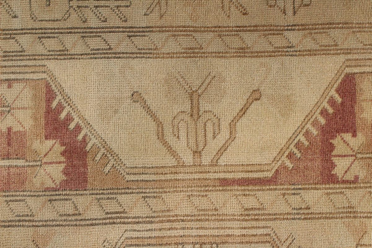 8x11 Ivory Turkish Milas Rug