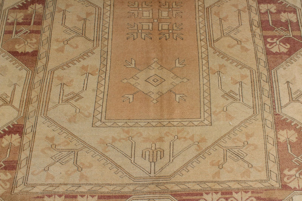 8x11 Ivory Turkish Milas Rug