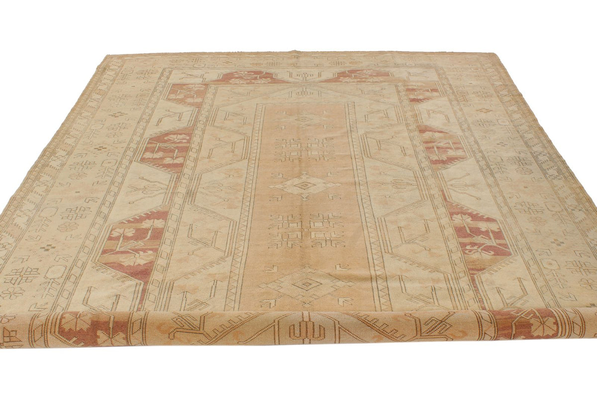 8x11 Ivory Turkish Milas Rug