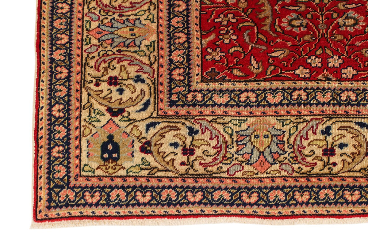 7x9 Red and Ivory Turkish Traditional Rug