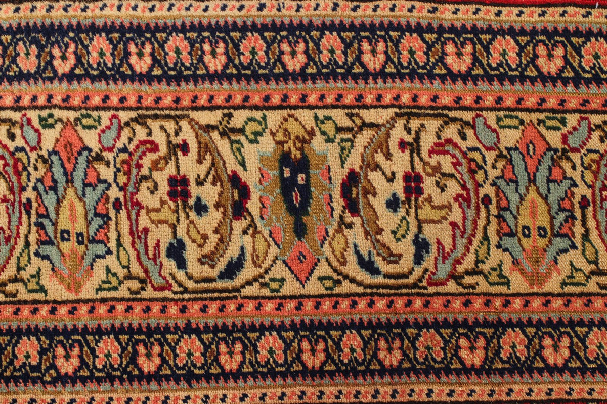 7x9 Red and Ivory Turkish Traditional Rug