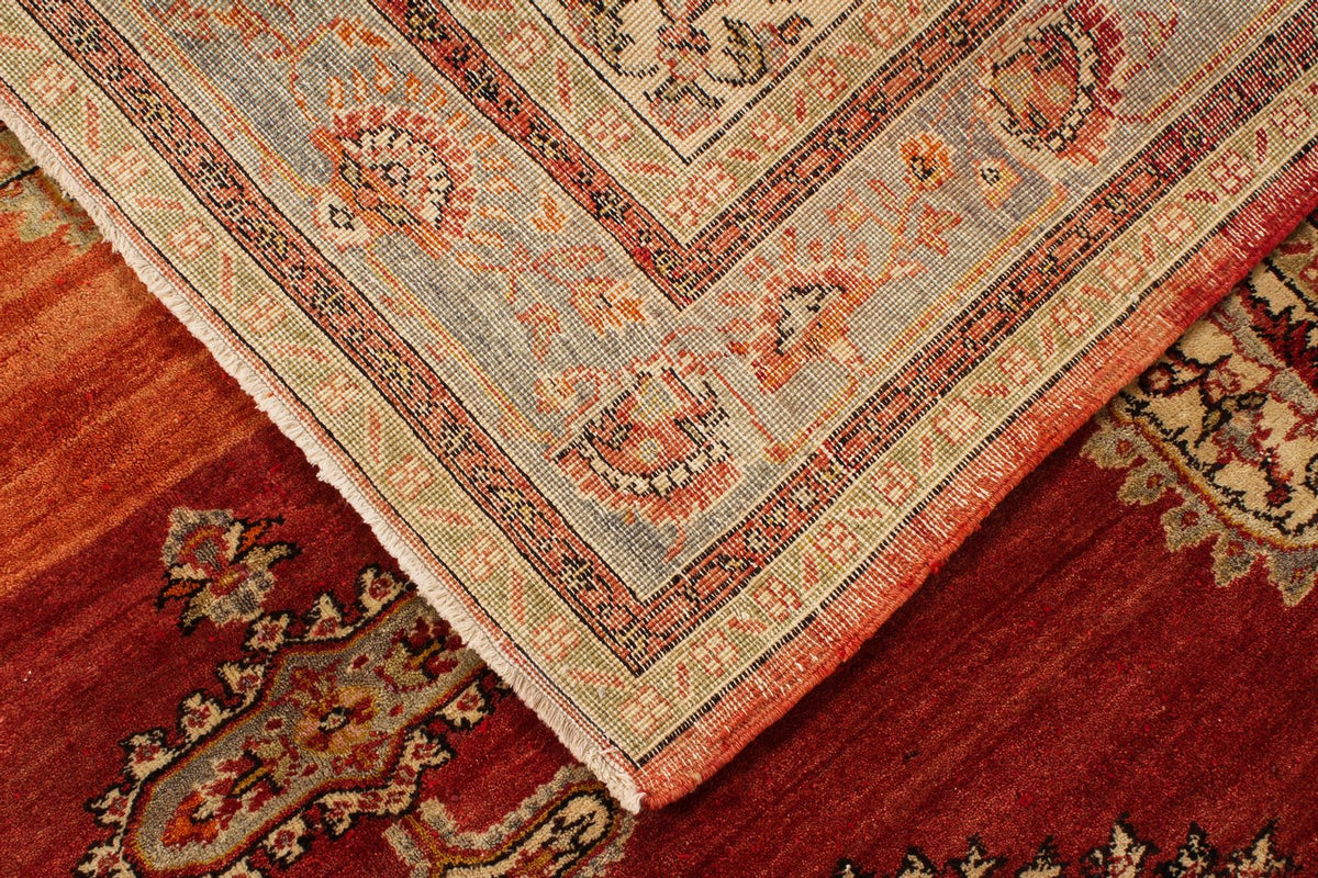 7x10 Red and Green Turkish Traditional Rug