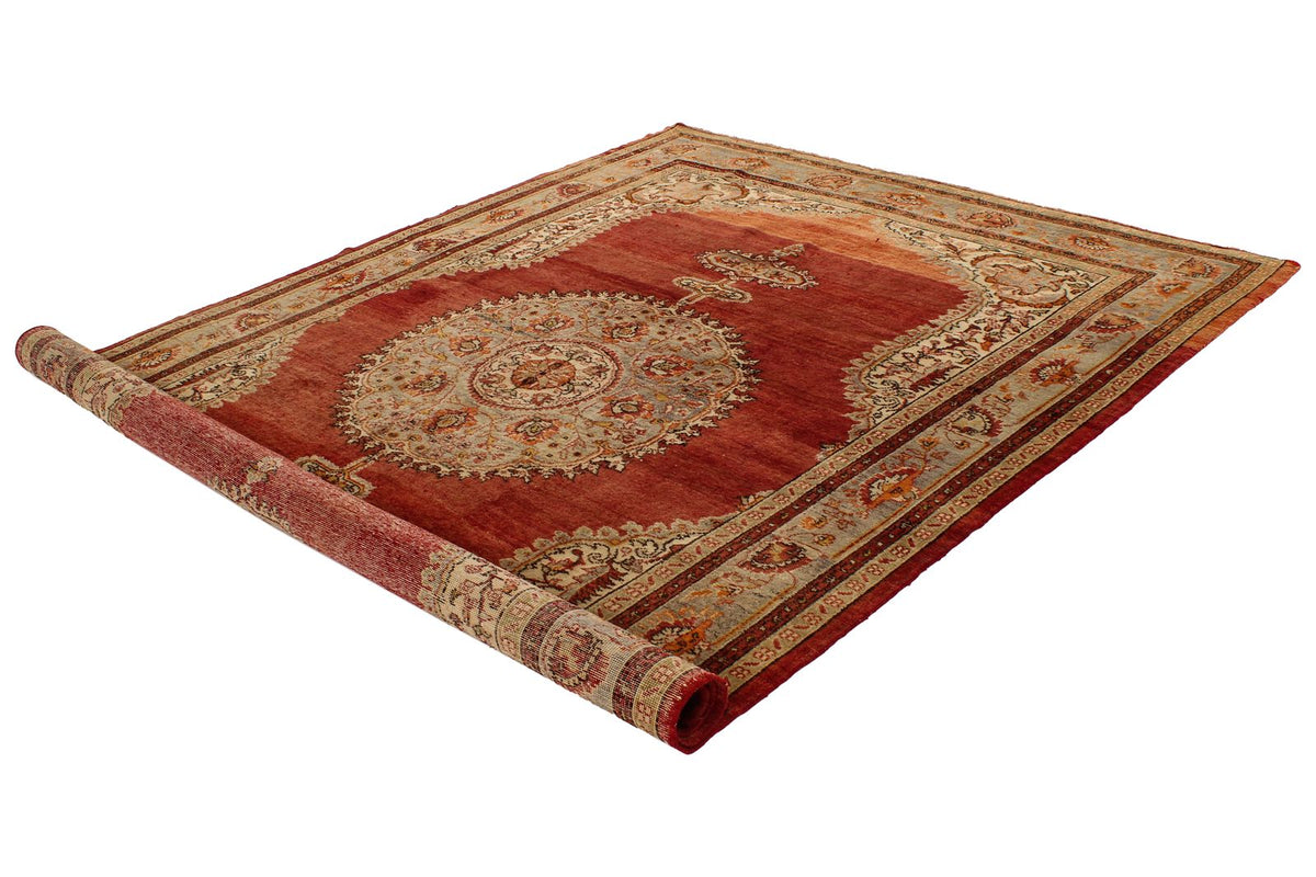 7x10 Red and Green Turkish Traditional Rug