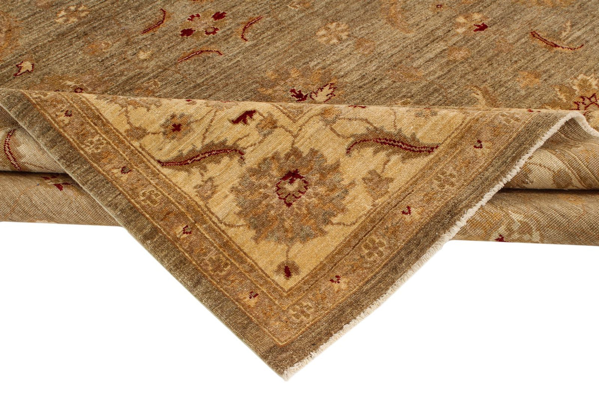 8x10 Green and Beige Turkish Oushak Rug