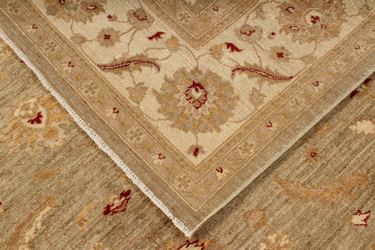 8x10 Green and Beige Turkish Oushak Rug