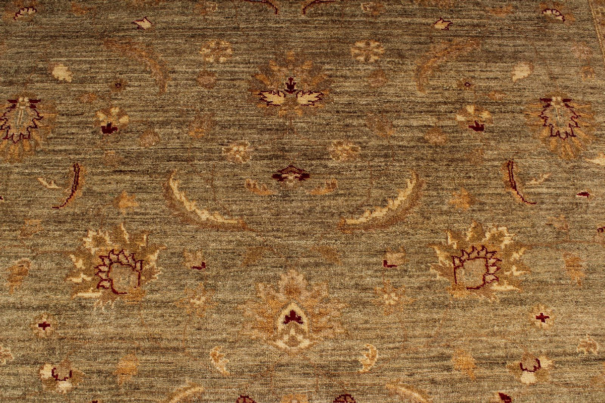 8x10 Green and Beige Turkish Oushak Rug