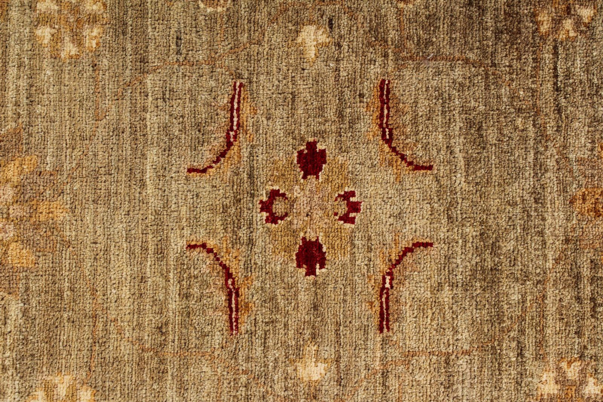 8x10 Green and Beige Turkish Oushak Rug