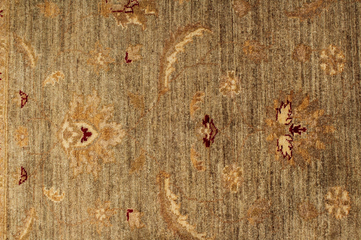 8x10 Green and Beige Turkish Oushak Rug