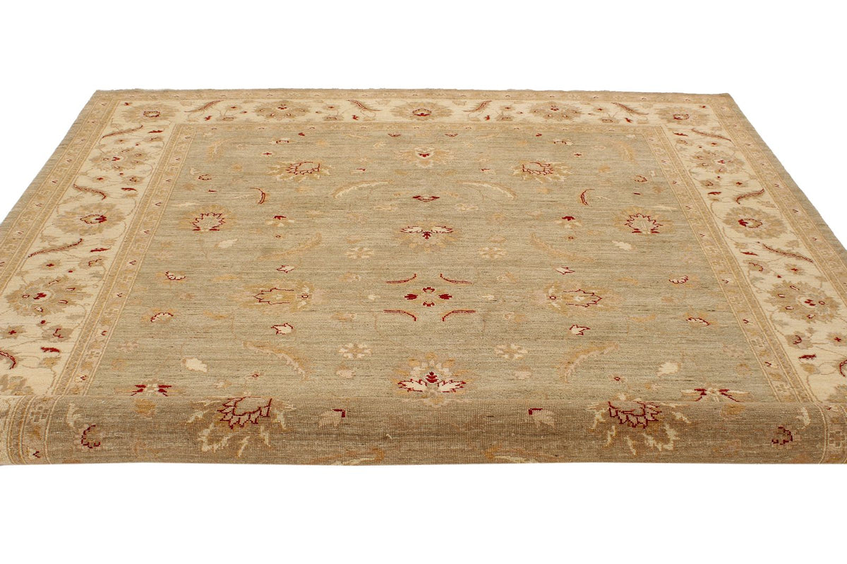 8x10 Green and Beige Turkish Oushak Rug