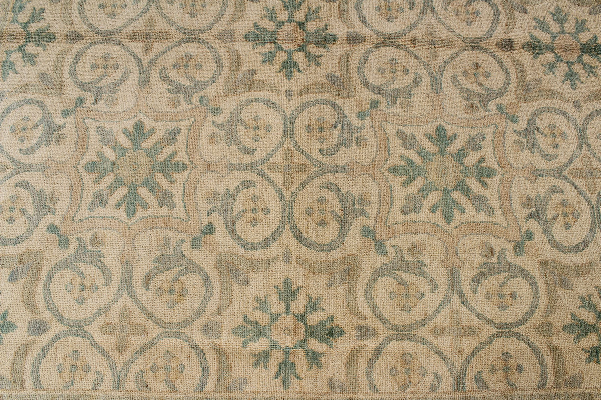 10x14 Ivory and Green Turkish Traditional Rug