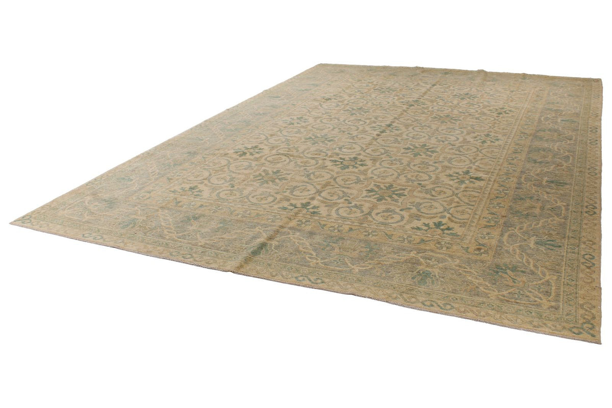 10x14 Ivory and Green Turkish Traditional Rug