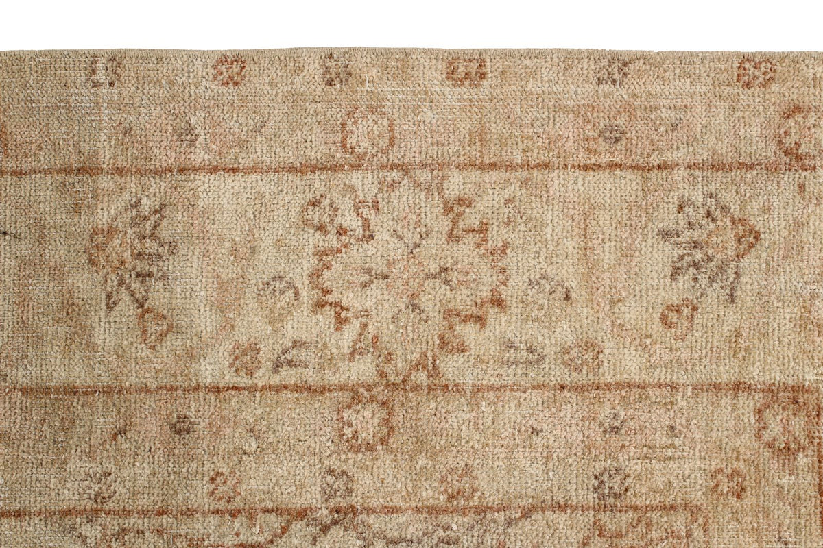 7x10 Beige Turkish Traditional Rug