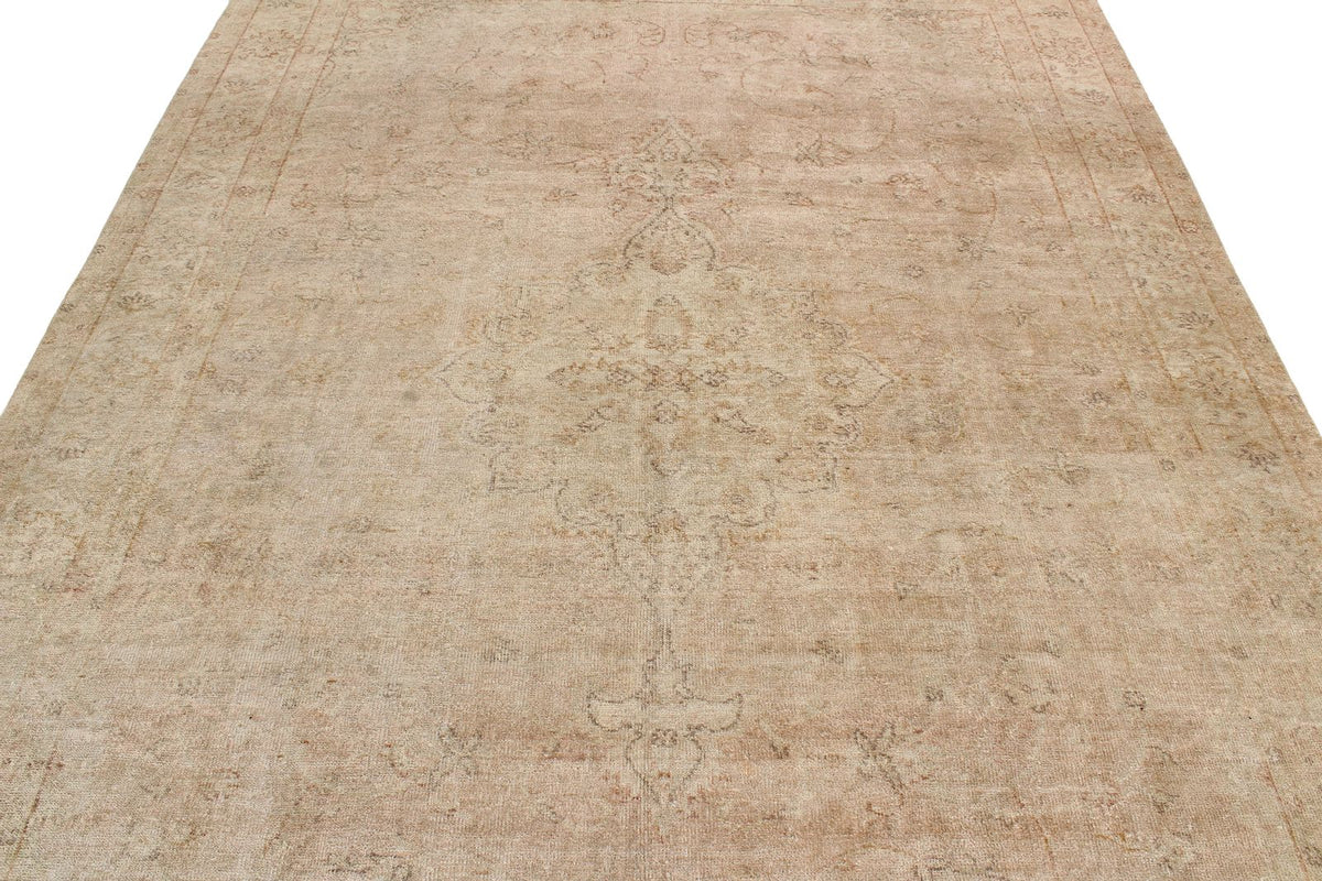 7x10 Beige Turkish Traditional Rug