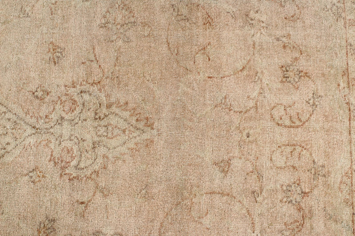 7x10 Beige Turkish Traditional Rug