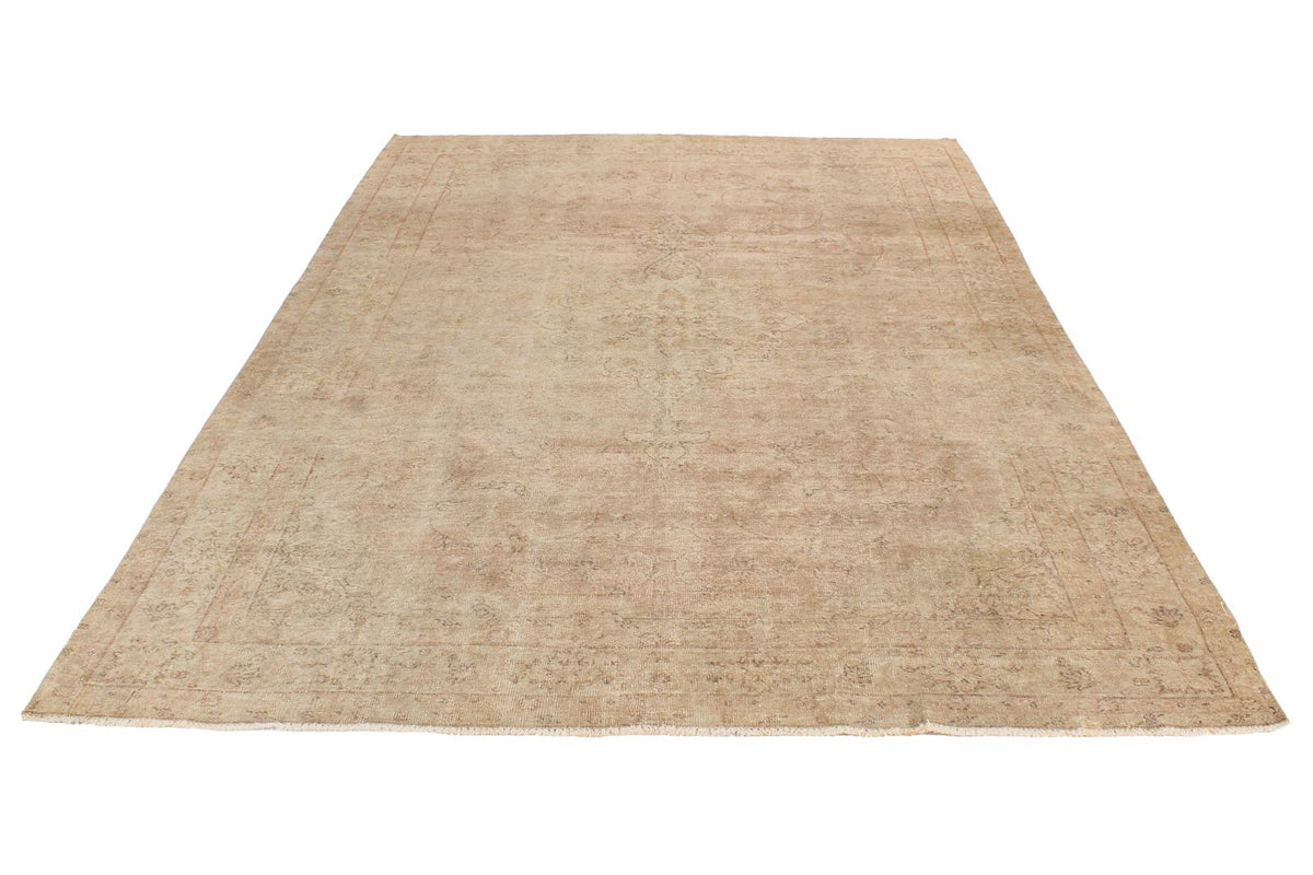 7x10 Beige Turkish Traditional Rug