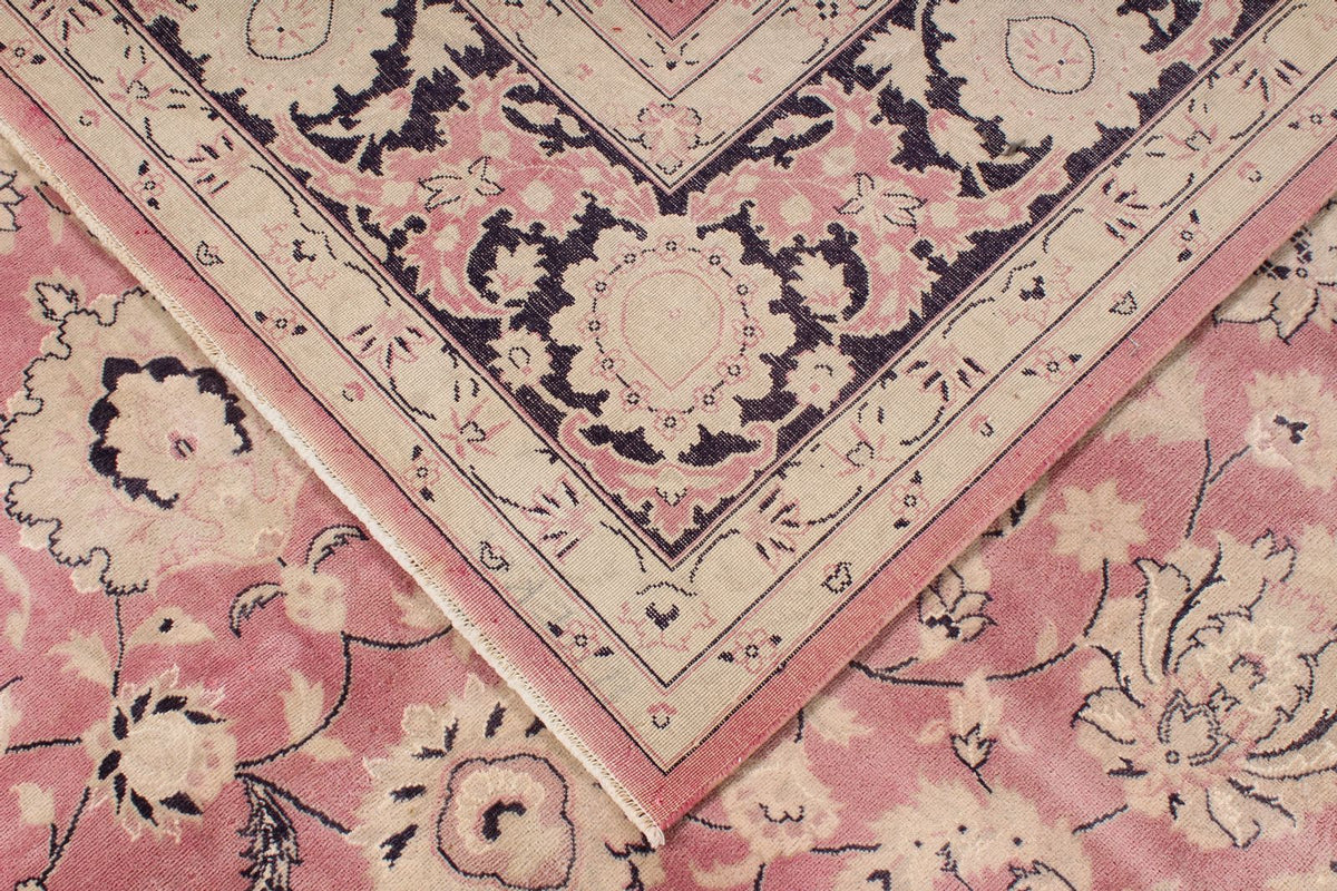 8x10 Red and Black Turkish Oushak Rug