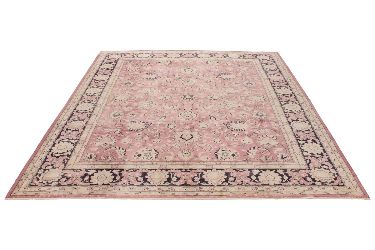 8x10 Red and Black Turkish Oushak Rug
