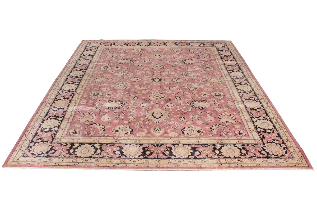 8x10 Red and Black Turkish Oushak Rug