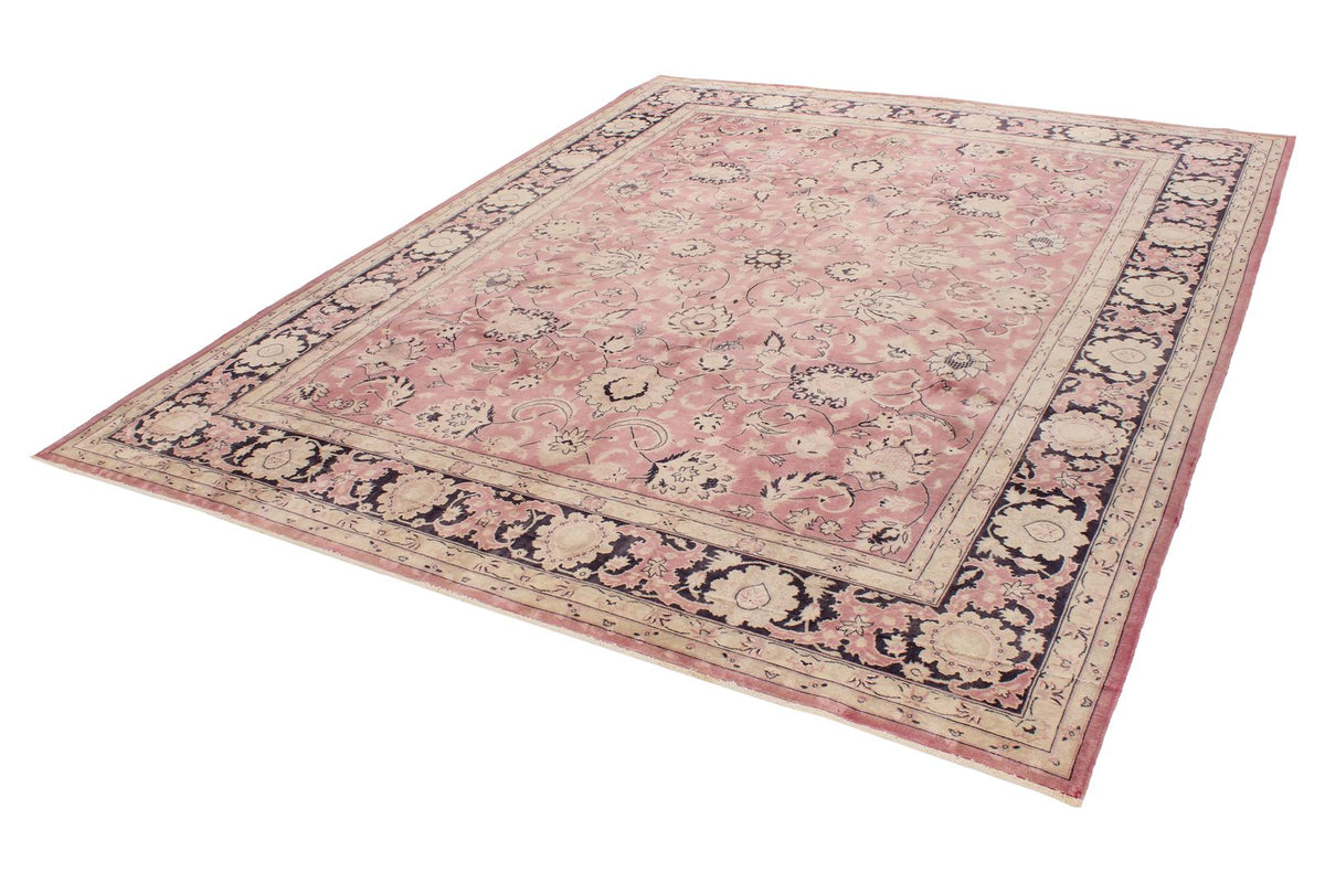 8x10 Red and Black Turkish Oushak Rug