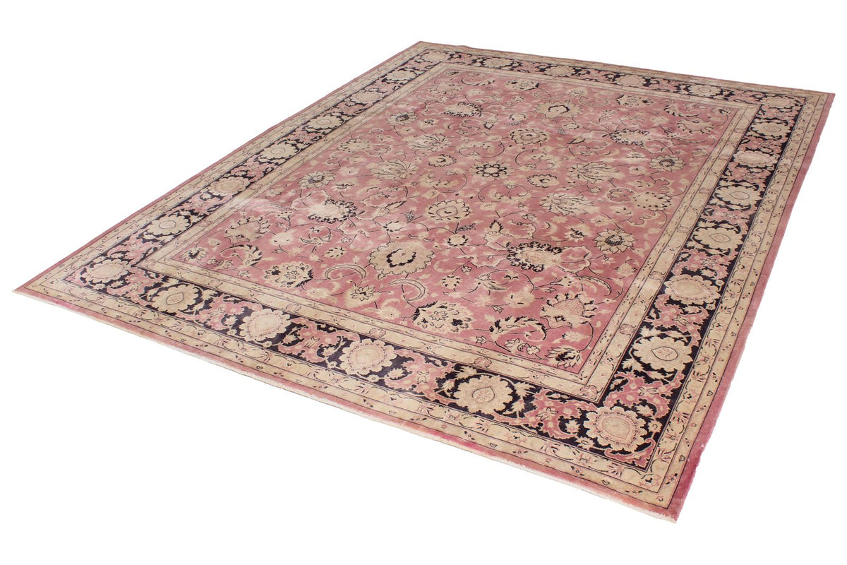 8x10 Red and Black Turkish Oushak Rug