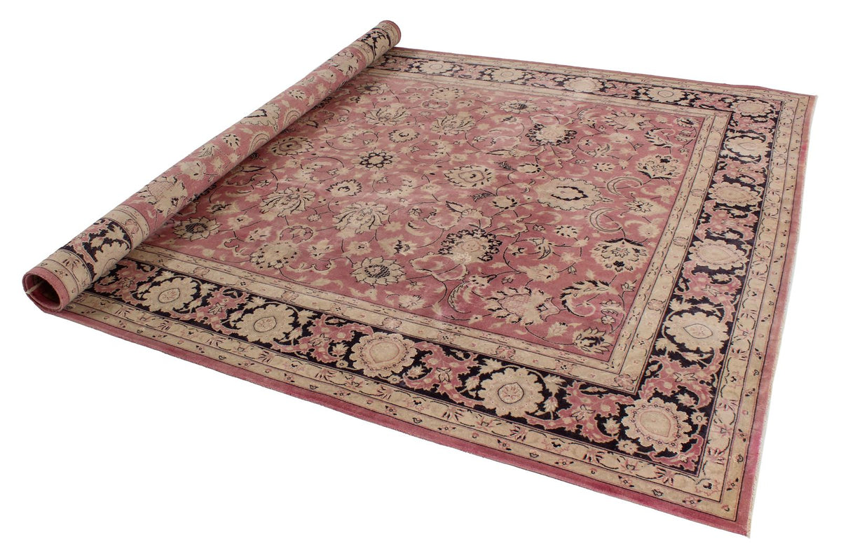 8x10 Red and Black Turkish Oushak Rug