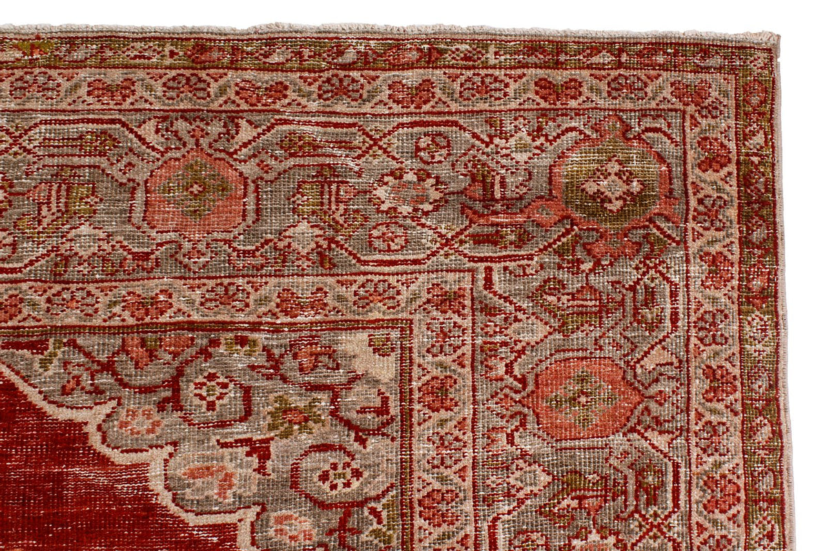 10x16 Red and Green Persian Rug